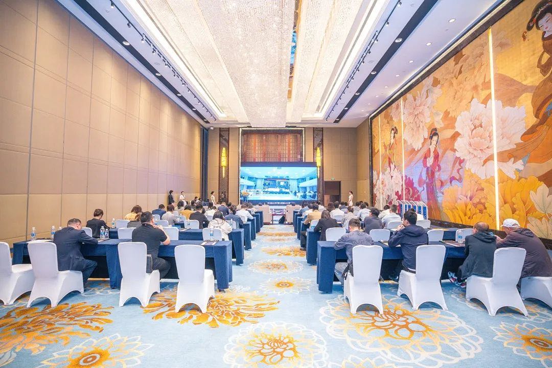 彭新生微枢商服会员资格裂变推广，微枢跨店宝商家邀