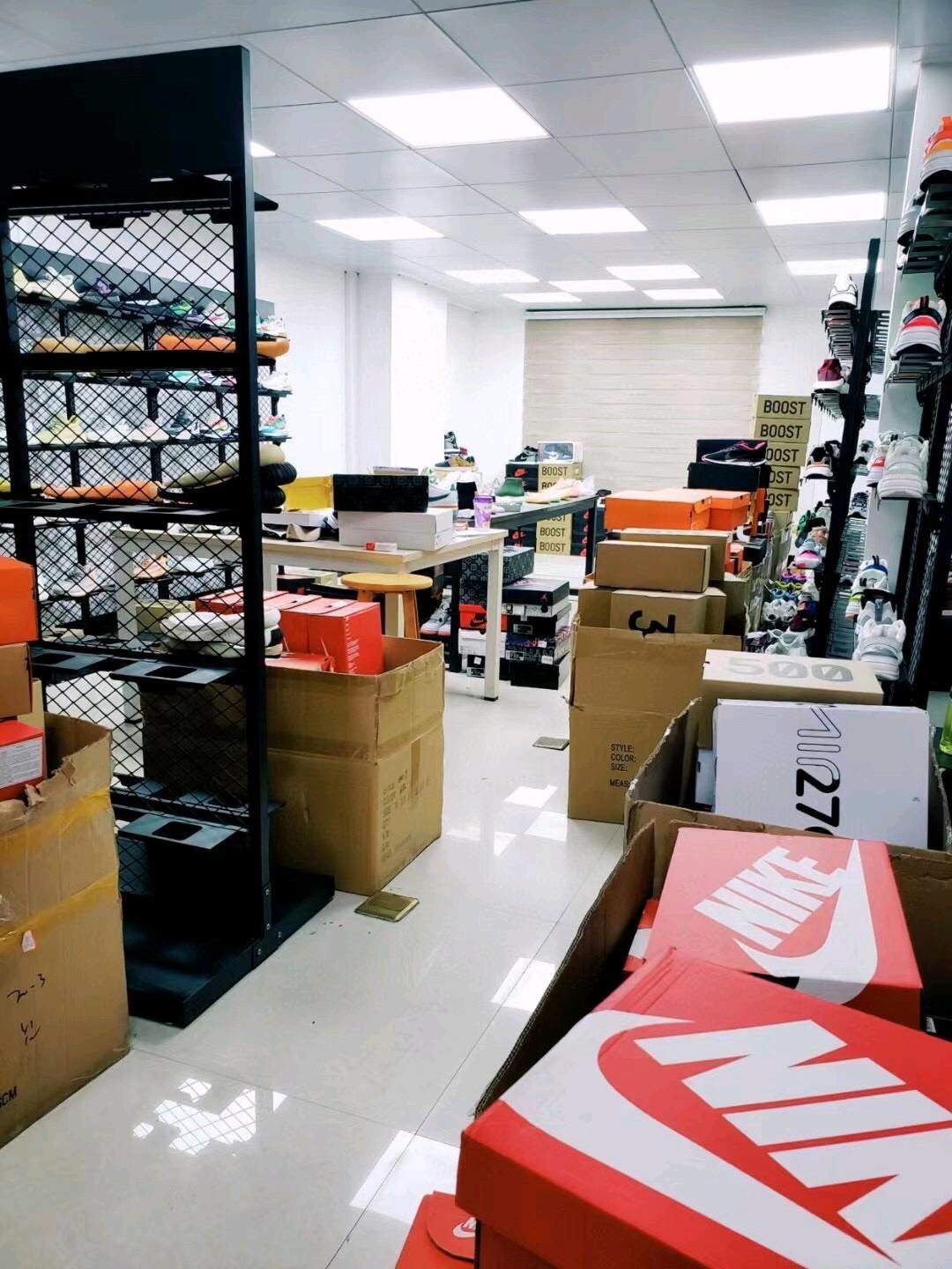 代兴旺莆田，源头工厂，提供一件代发，各类球鞋，潮服，轻奢