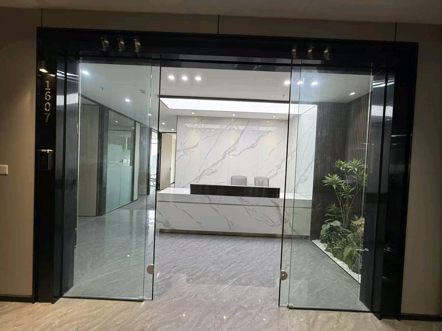 刘先生找合伙人