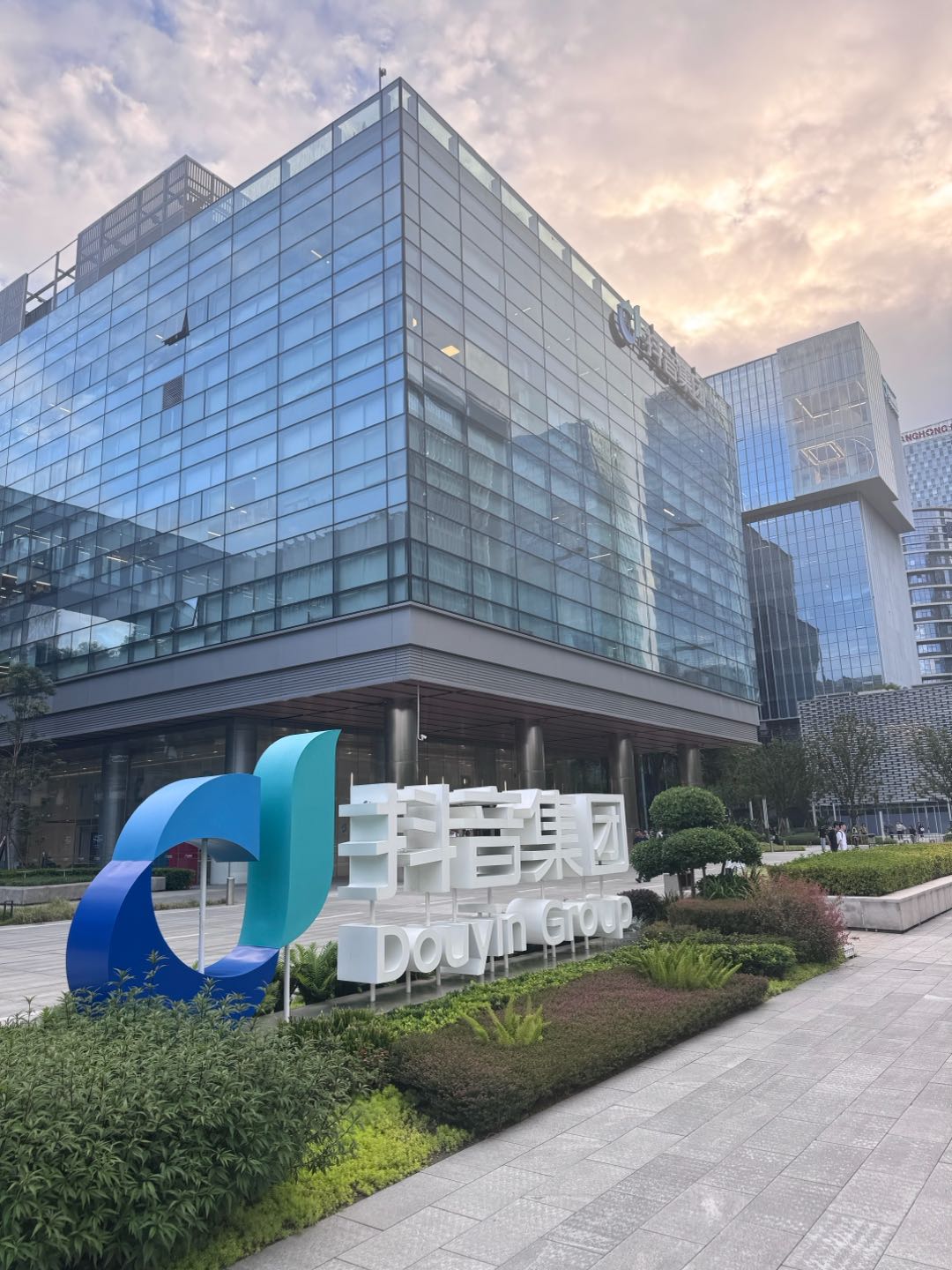 刘先生找合伙人