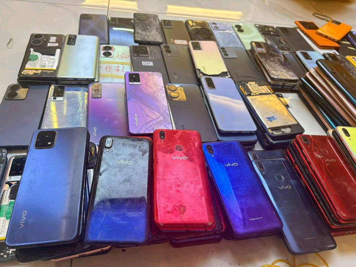 卢盛昌其他供需回收旧手机,报废机