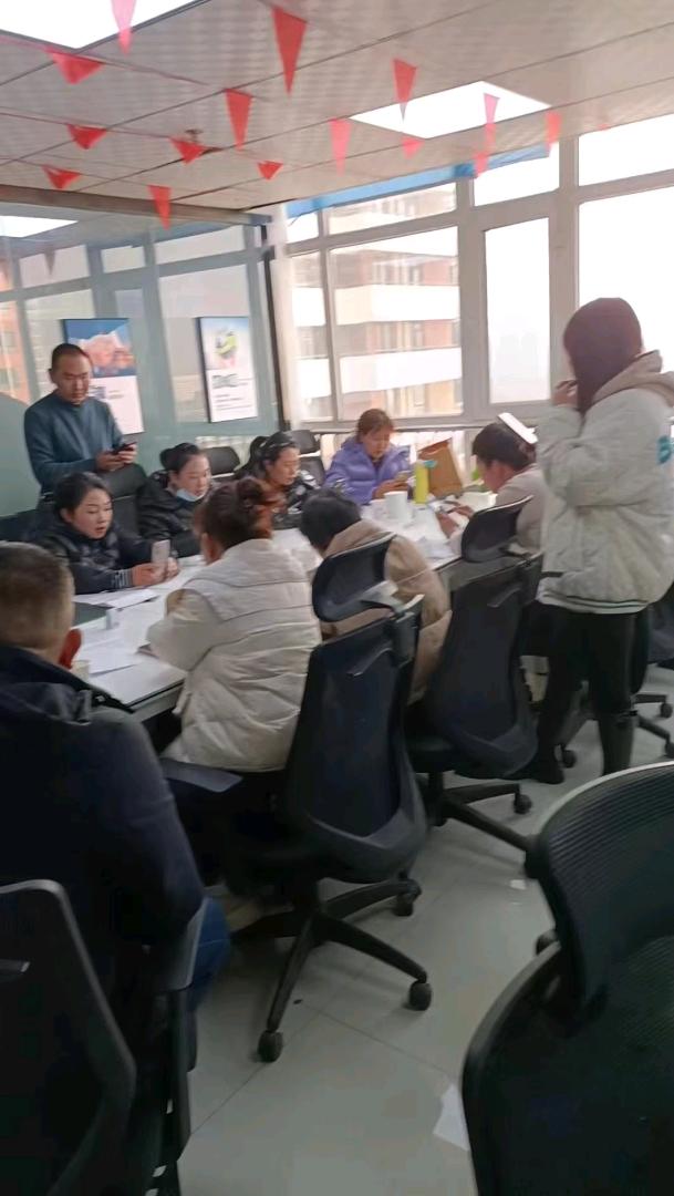 于先生找合伙人APP拉新工作室，老板直招，千元启动，直接对接头部渠道，全程陪跑