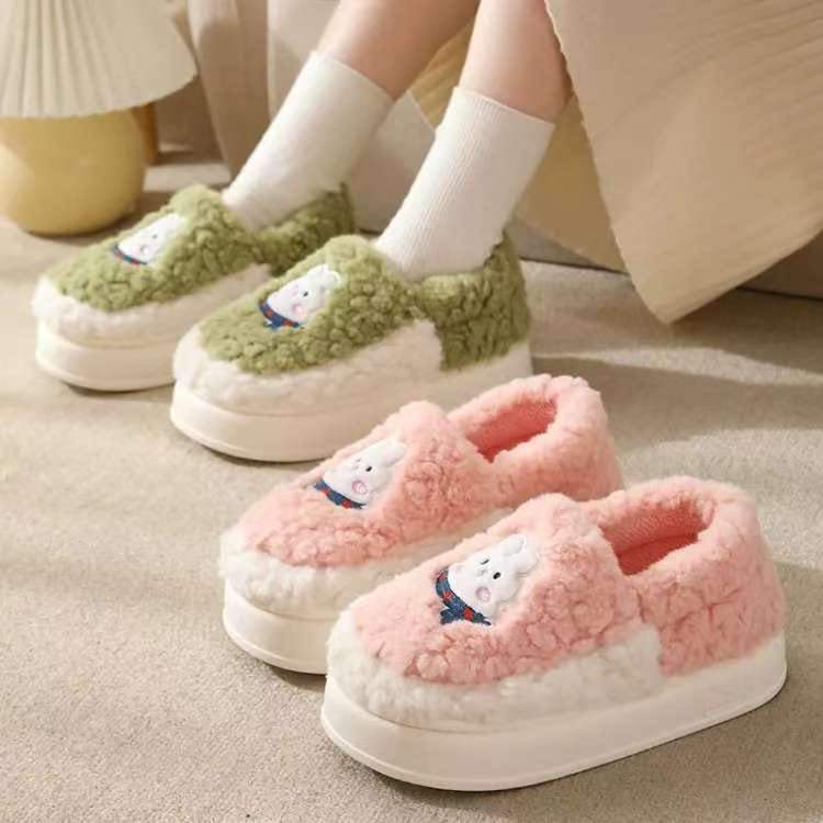 曹藤馨品牌货源义乌百货批发过冬鞋服帽子批发