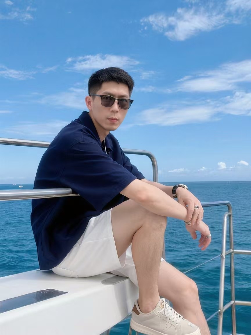 u客直谈实名认证谢先生