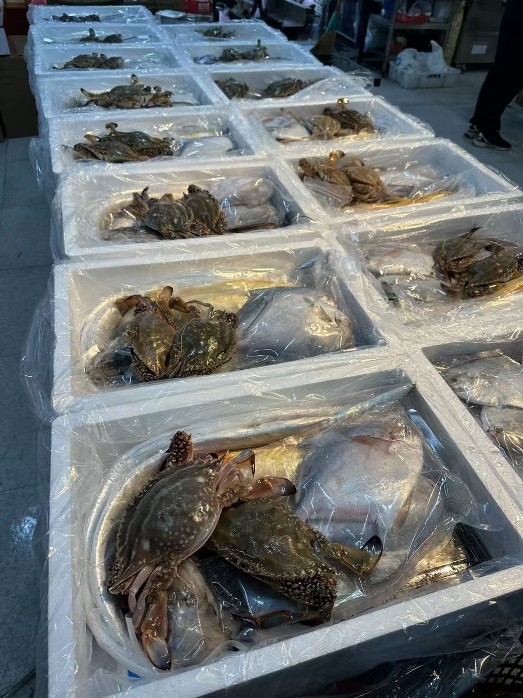 朱幸荣海鲜礼包 礼盒
