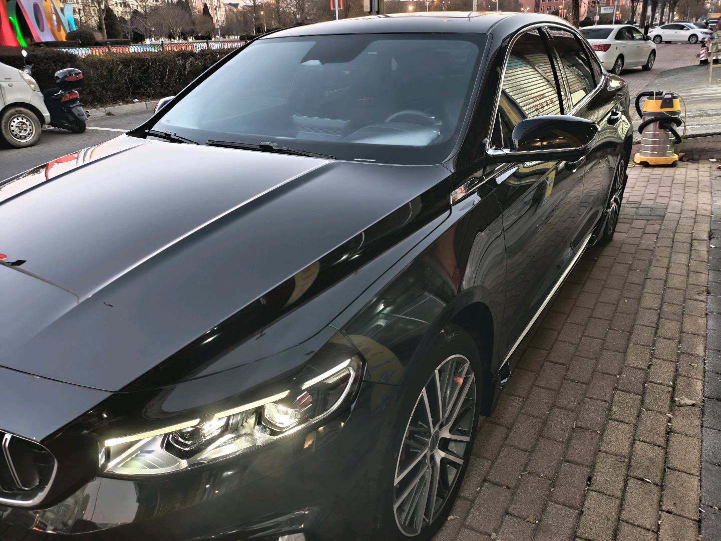 杨先生App拉新，招合作，无加盟费，不抽佣金，当天结算均价50十!全程陪跑!