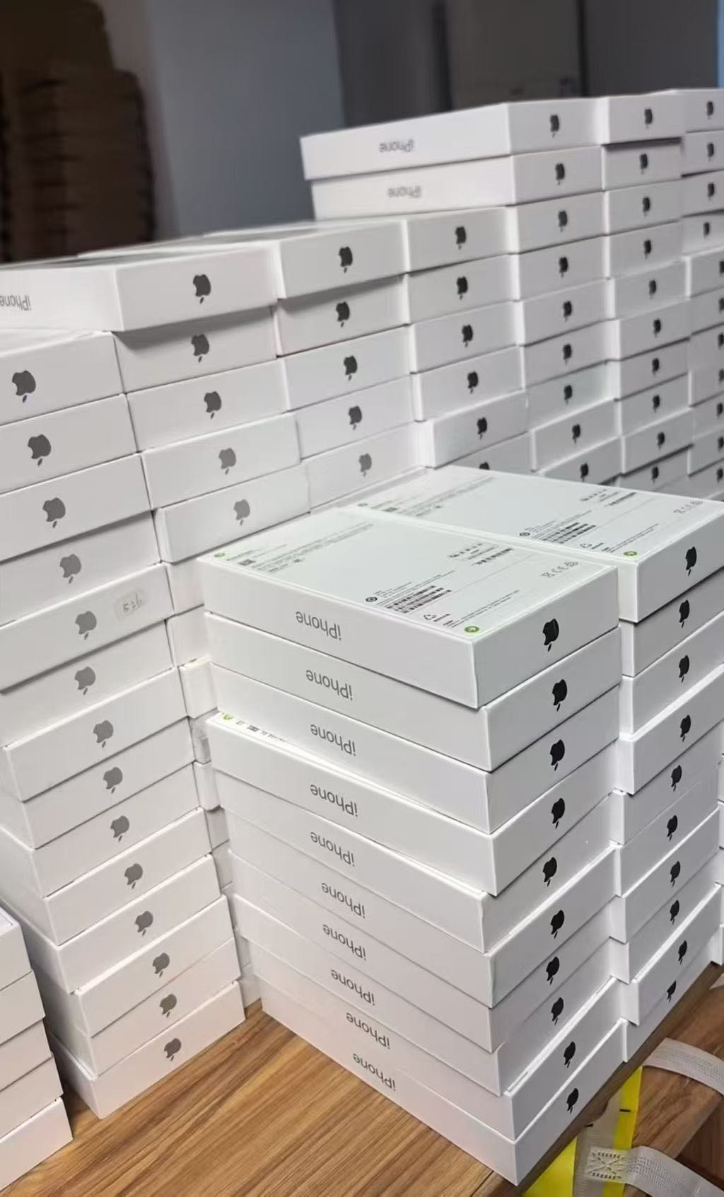 贺女士其他供需*卖数码产品，一单利润五百+，包回收