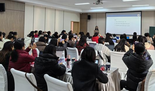 刘女士找合伙人线上人力代招项目,一单1000-5000元,日结不拖欠,普通人也能做!