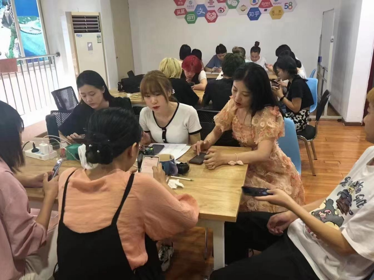 刘德生找合伙人