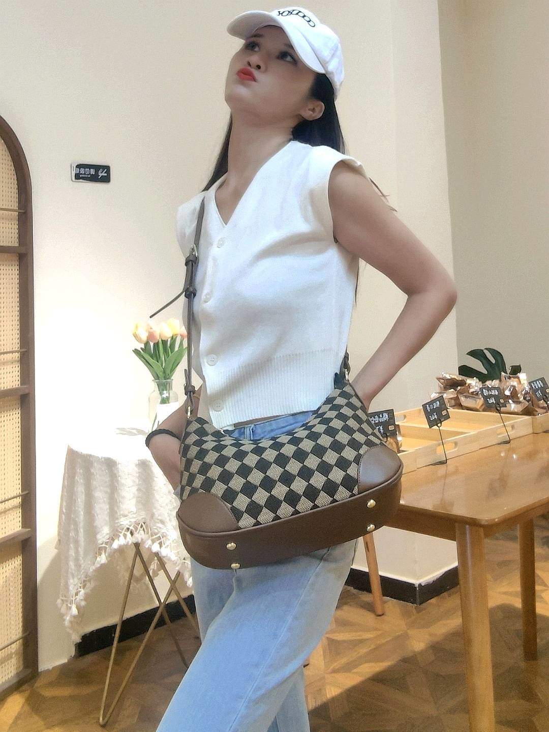 王女士乙方信息