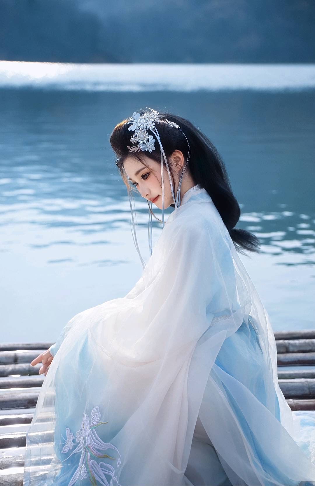 潘先生其他供需驻马店招聘摄影师 化妆师