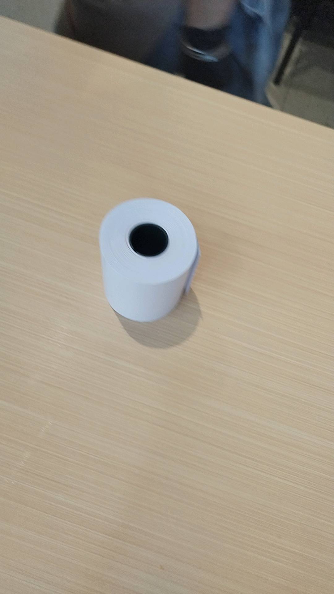 叶先生提供不干胶标签，定制标签，印刷标签，收银纸，定制收银纸