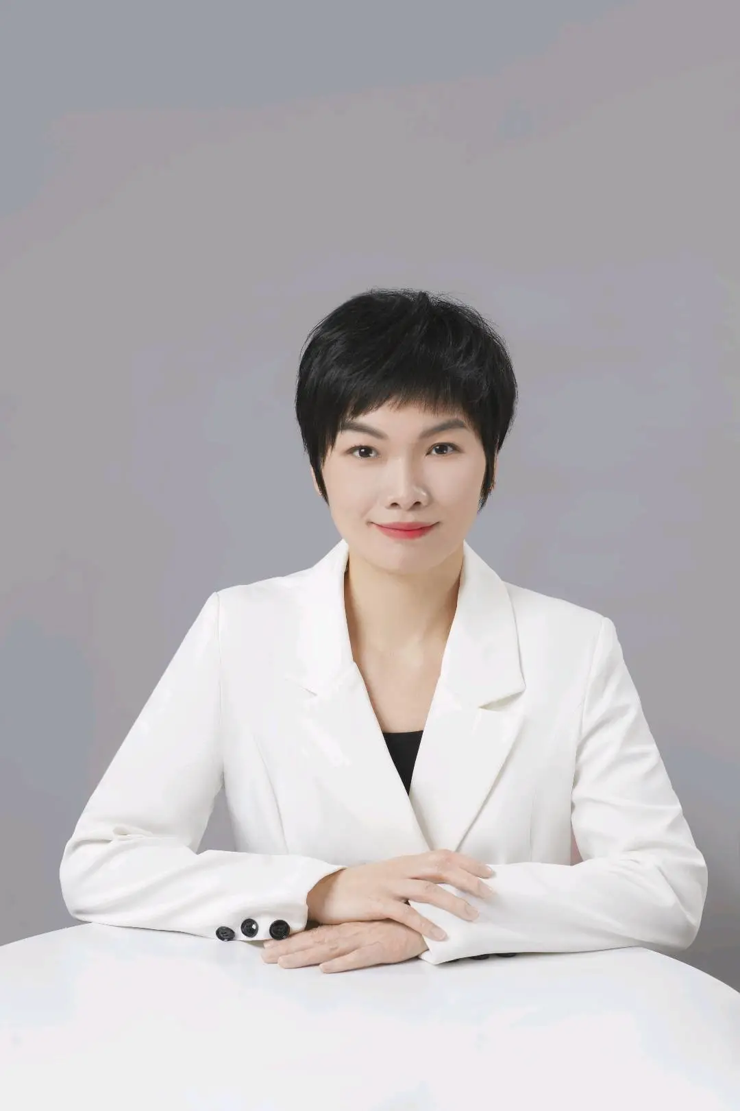 王鸿鹰