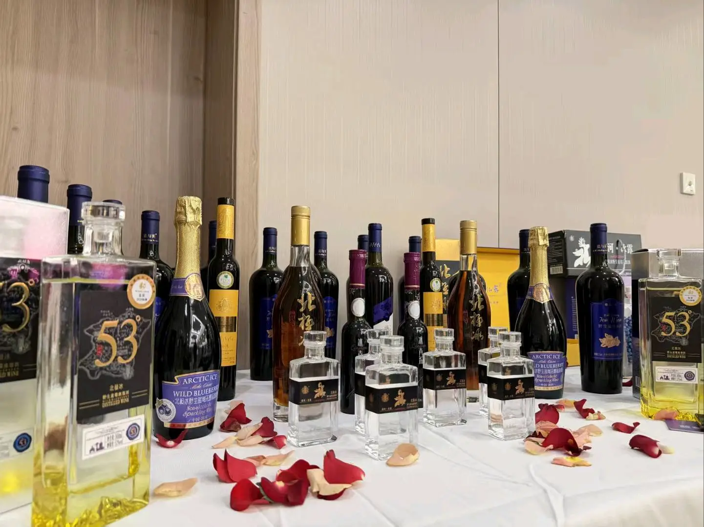 缪女士野生蓝莓深加工产品