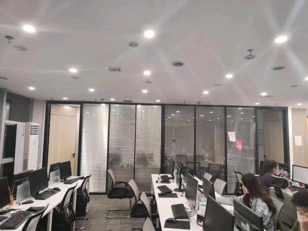 郭先生找合伙人