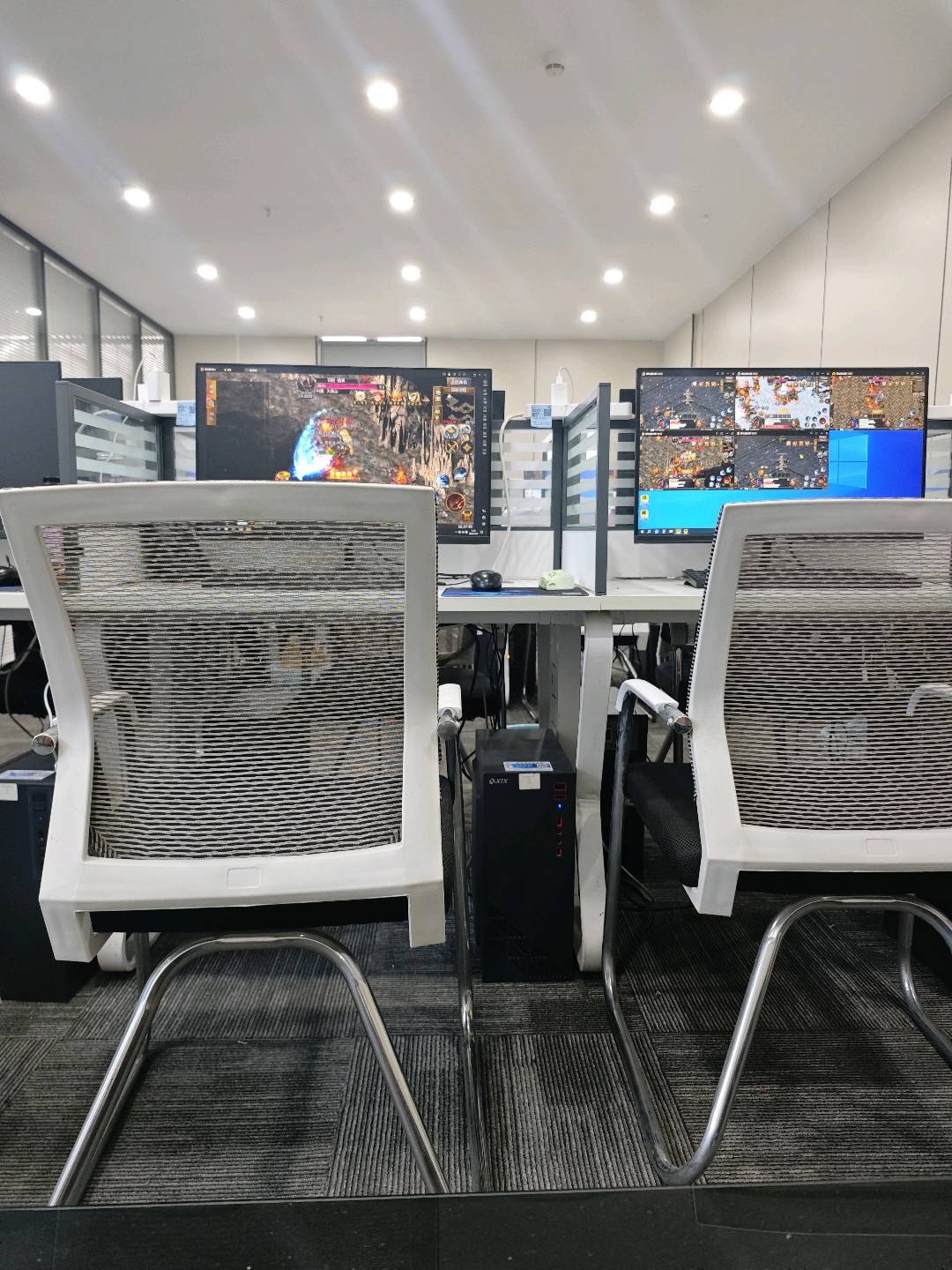 周先生找合伙人996官网传奇打金，收益稳定，每日提米   一对一教学，一次性投入