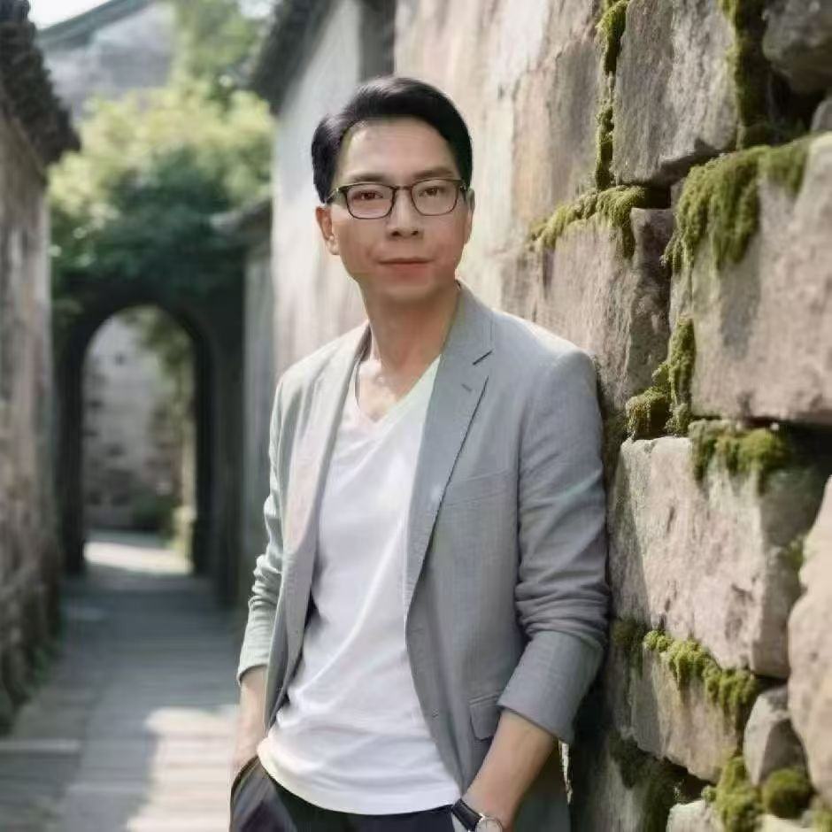 杨成