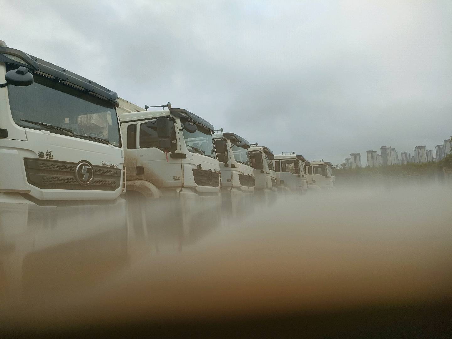 卢发明找合伙人实体土方业务，不做网络
