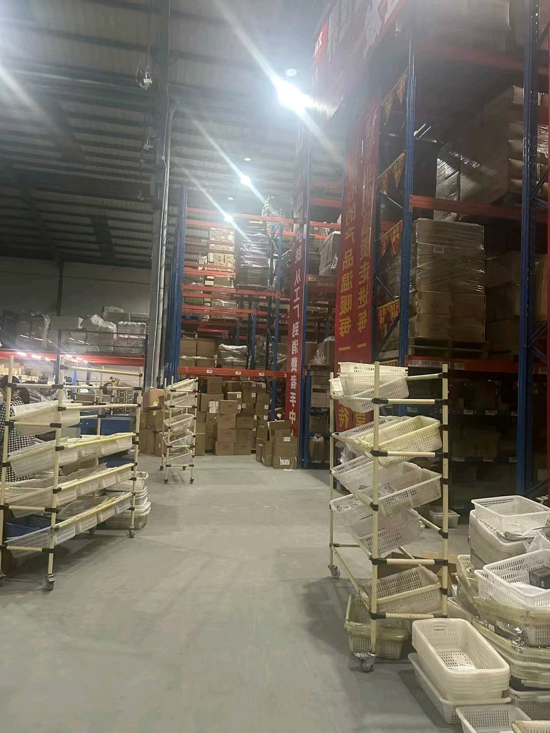 韩先生看视频免费领取商品，招宝妈新项目