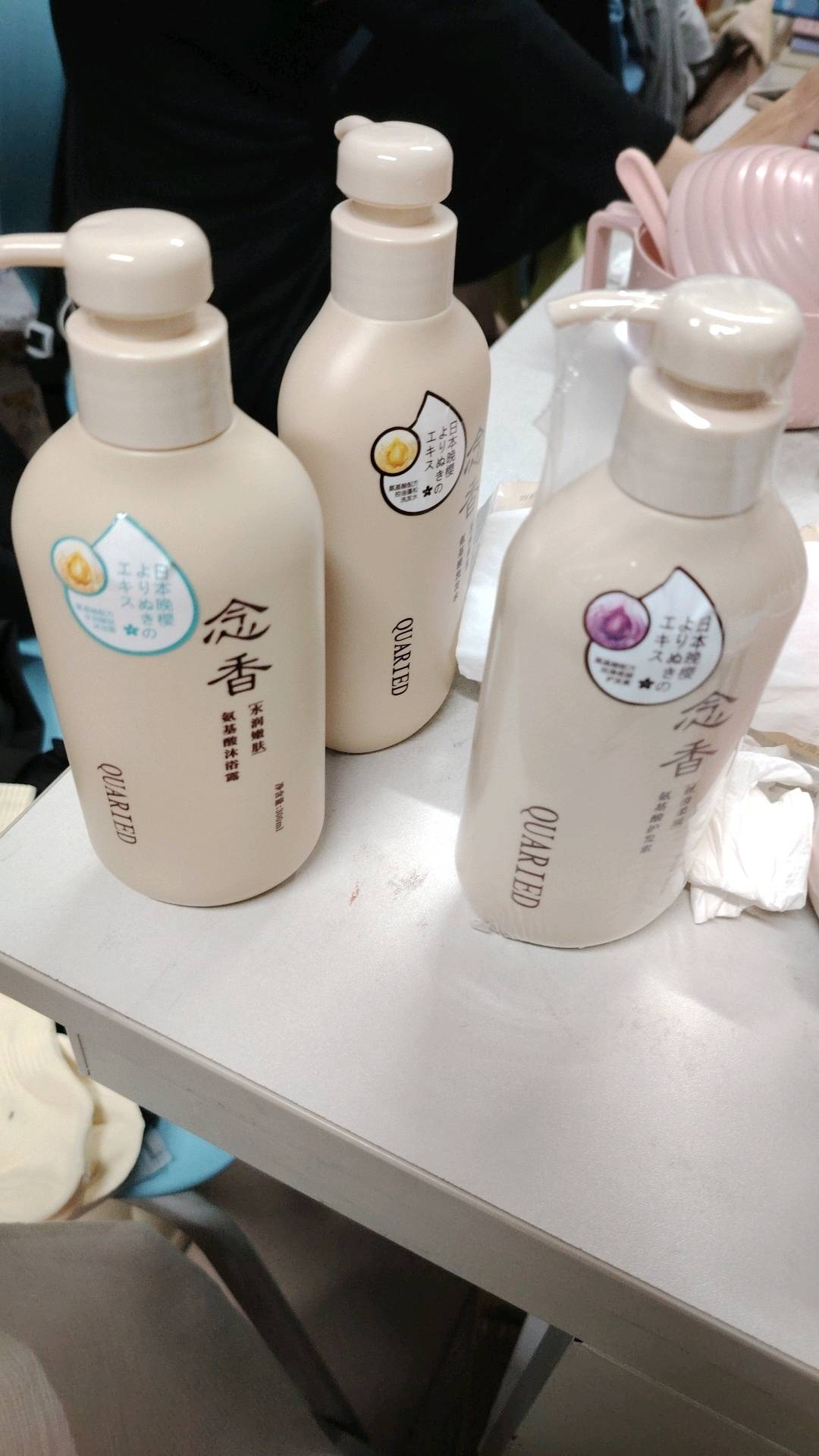 覃先生品牌货源洗护用品低价批发 工厂直发 日期新鲜 洗面奶洗衣液沐浴露洗发水
