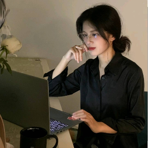李小燕