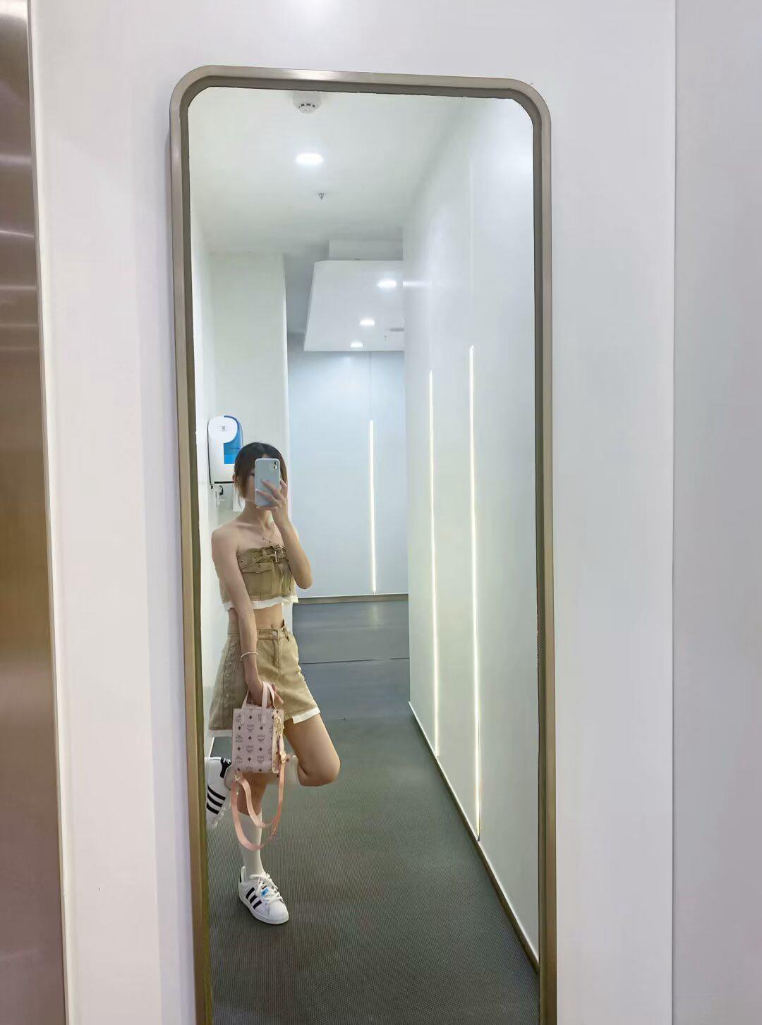 何女士其他供需接寄拍