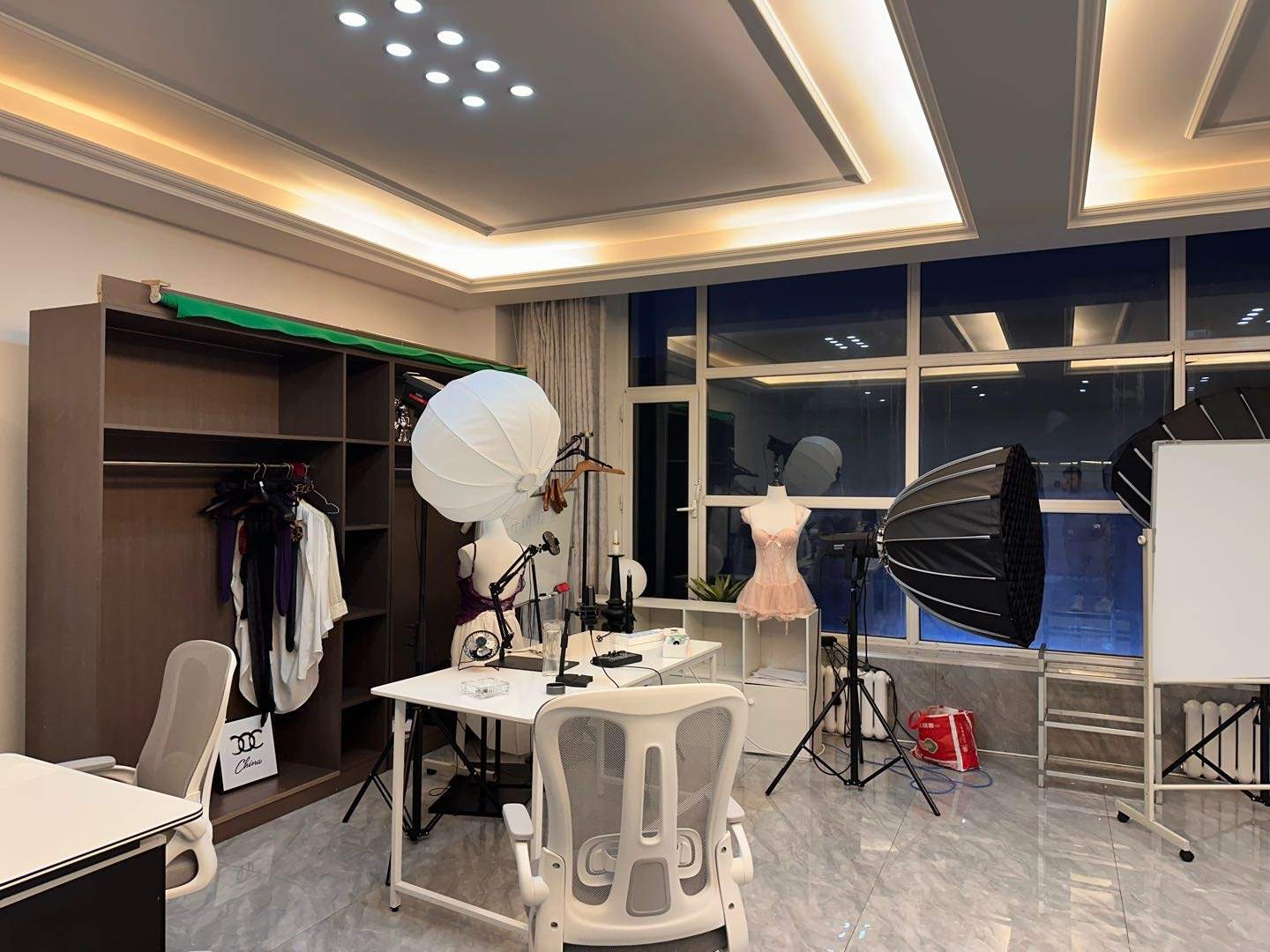 梁泉找合伙人哈尔滨江北学院路传媒公司寻在校大学生合作