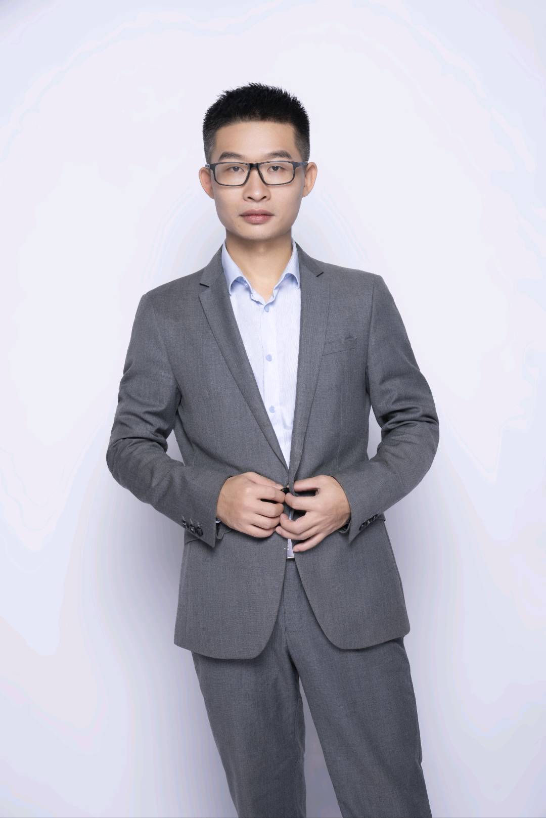 u客直谈实名认证周涛林