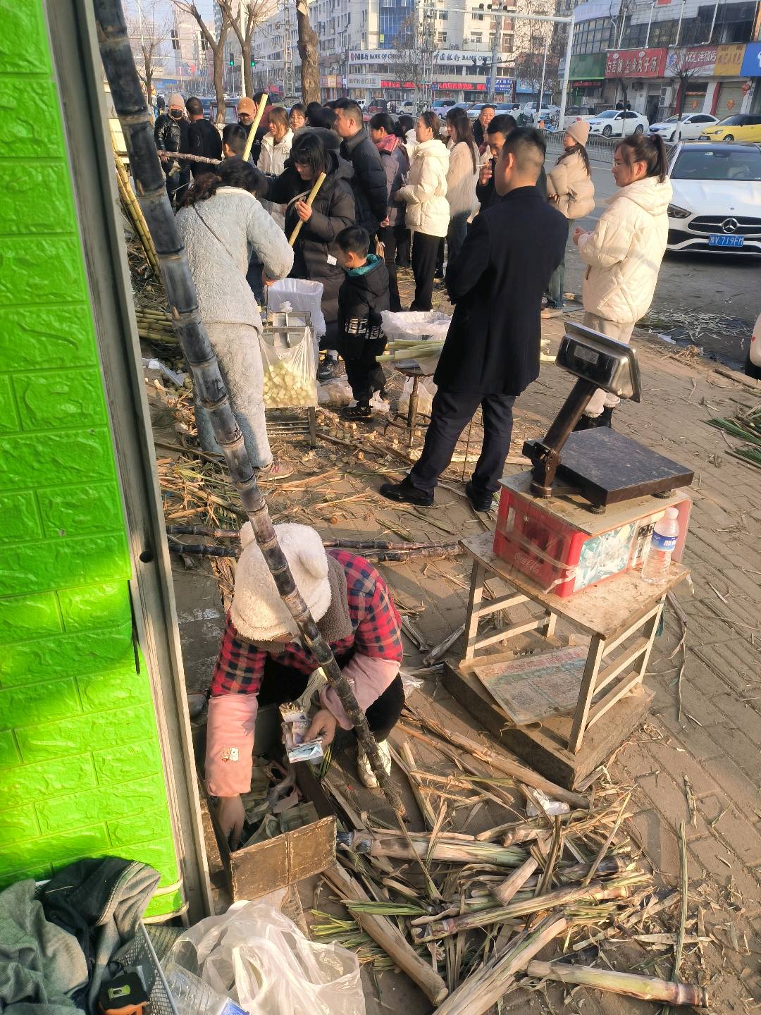 周先生推广团队河南有地推团队  寻找美团美食*