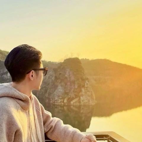 罗女士找合伙人新服搬砖打米项目，操作简单，日提，收益可见，稳定项目