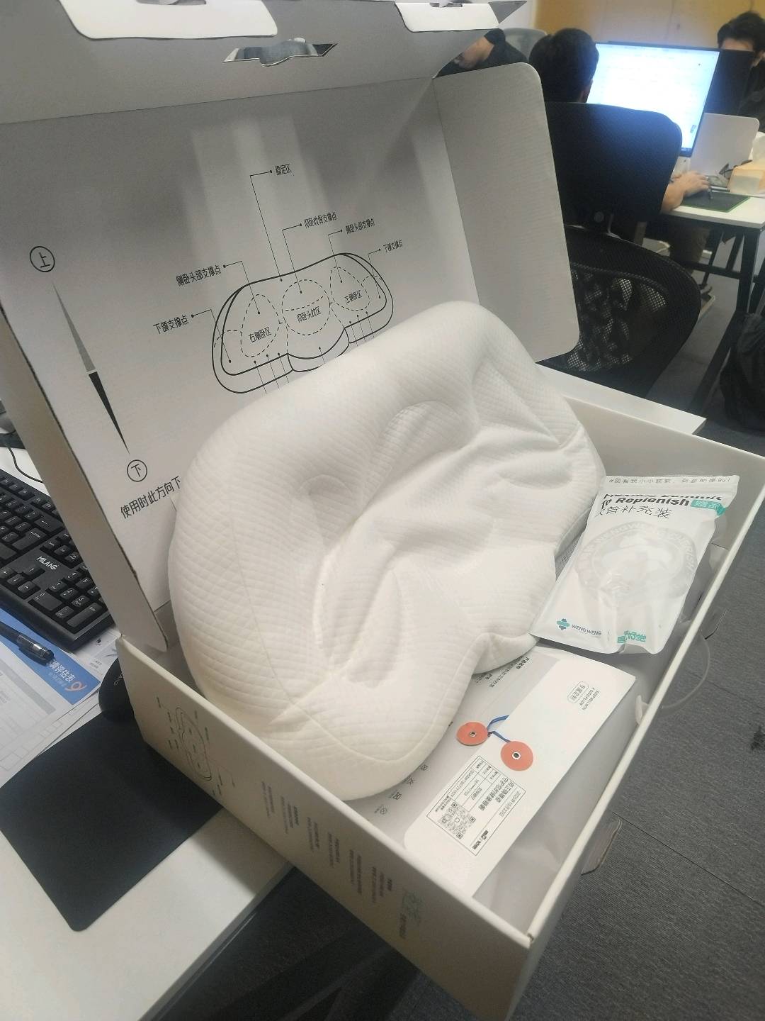 王磊护颈矫姿结构枕,基于医院研发,专为颈椎问题进行睡姿调节,官方背书,佣金