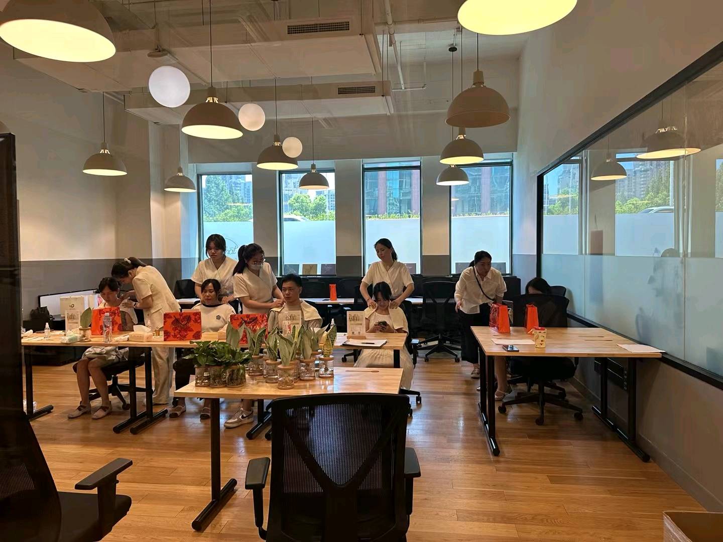 付先生场地活动