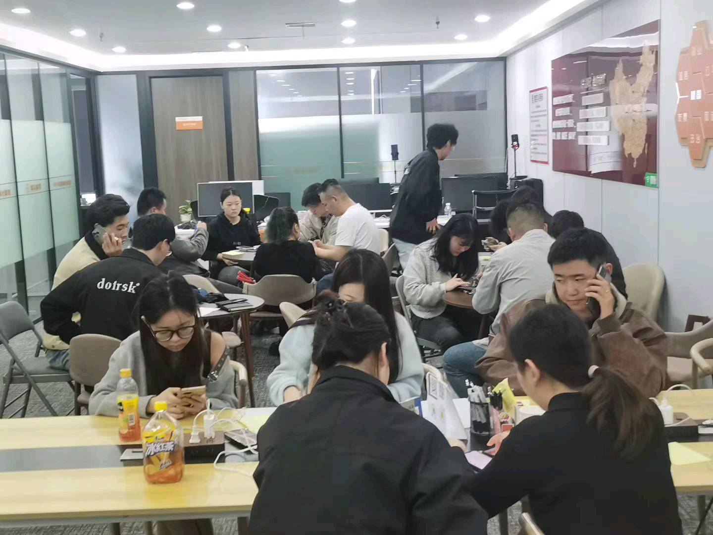 刘先生找合伙人