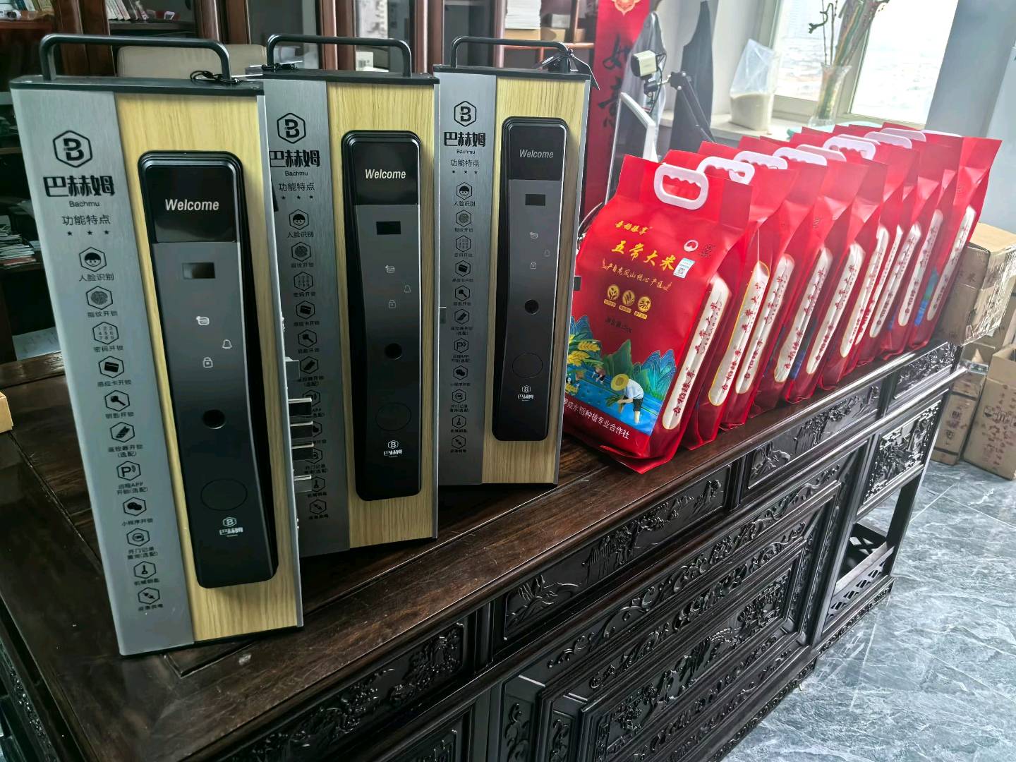 鞠先生寻找千行百业老板,各种实体门店、超市、物业、快递站合作!