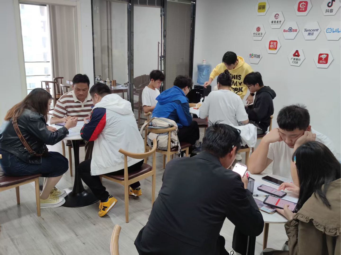 宋志杰找合伙人