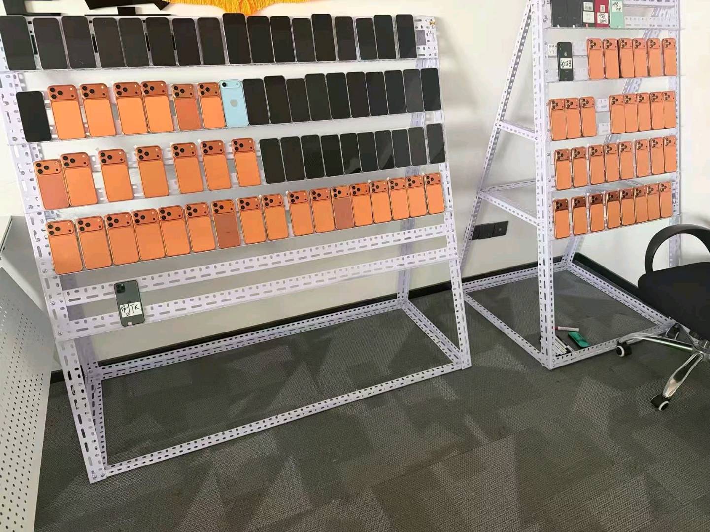 徐基峥其他供需宝妈学生党 手机看广告赚钱，单手机*