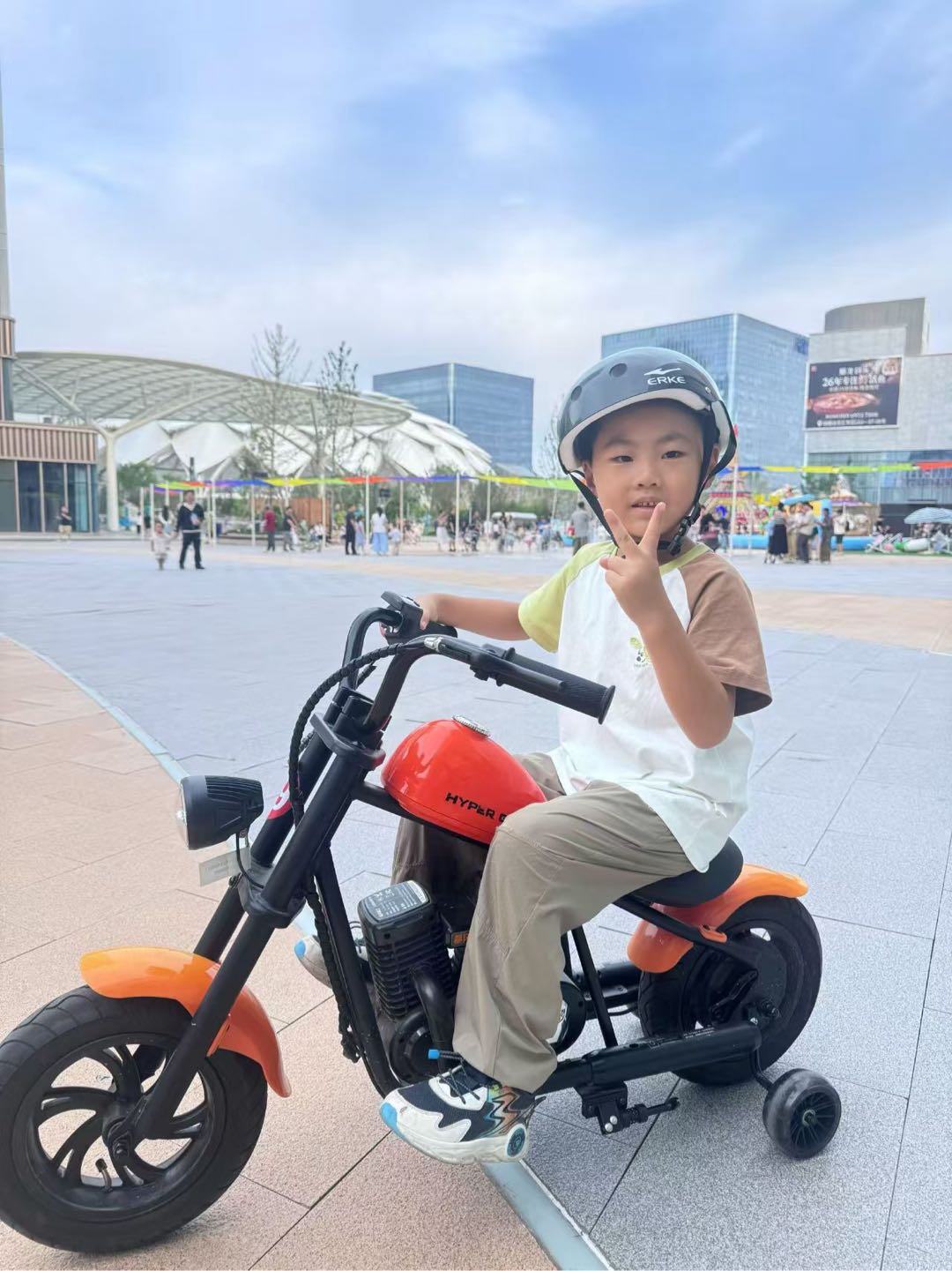 陈先生暴风骑士共享儿童哈雷车全国招募联营商，免押金设备支持