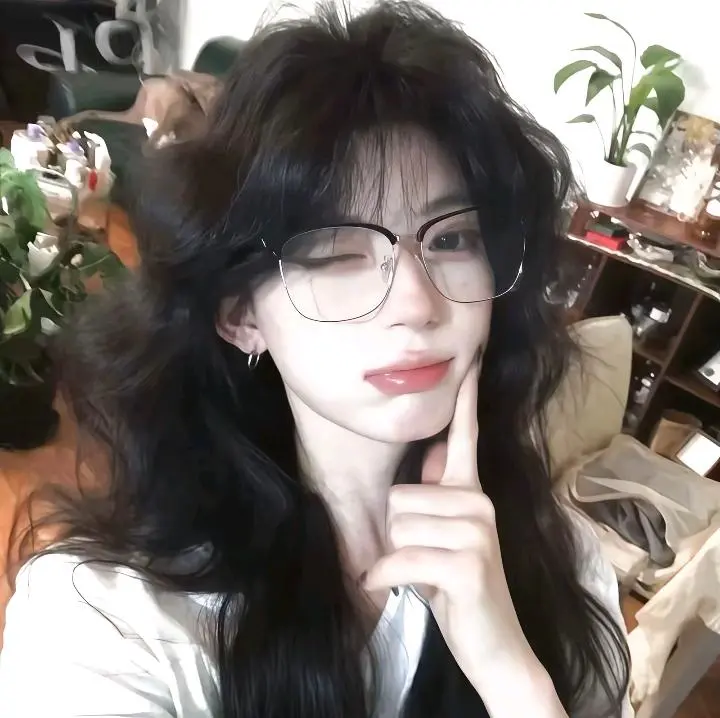 熊婧