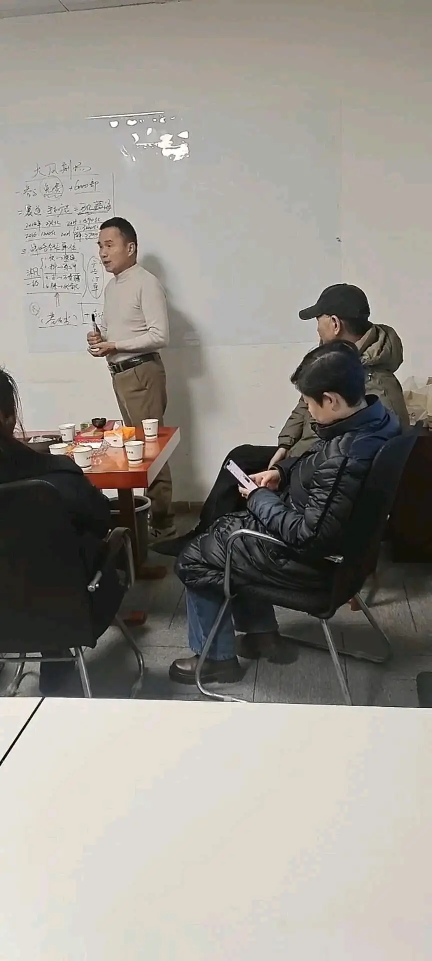 廖先生大风剧场,0投资,看剧看广告,每条15元,一天可看20条