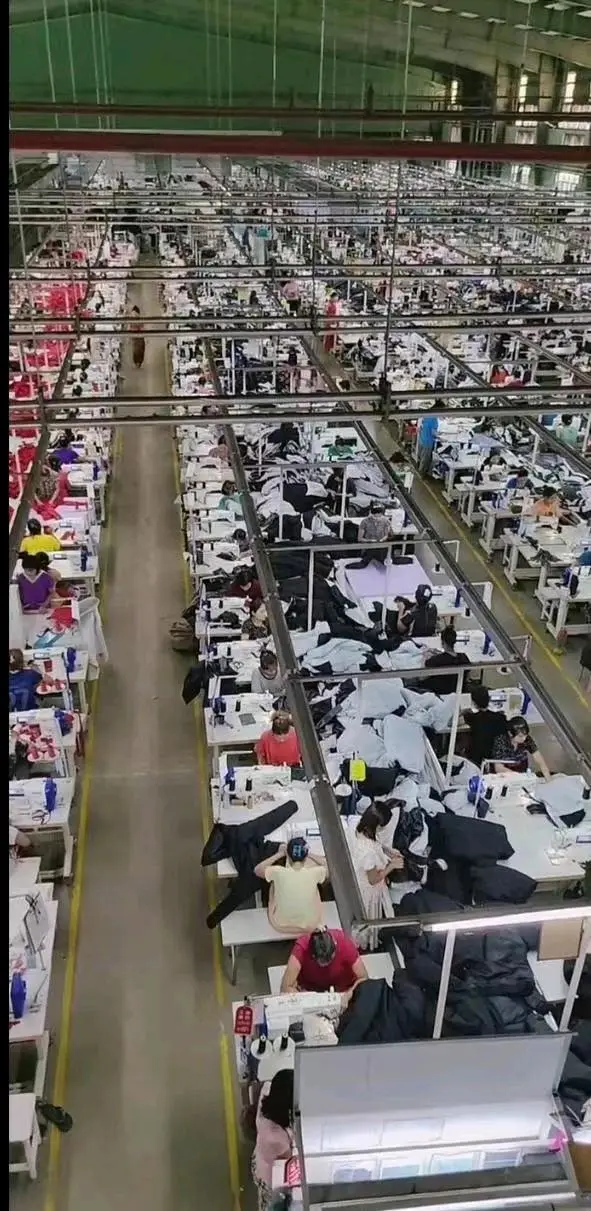 王先生寻找全国摆摊实体店,线上线下推广服装批发市场