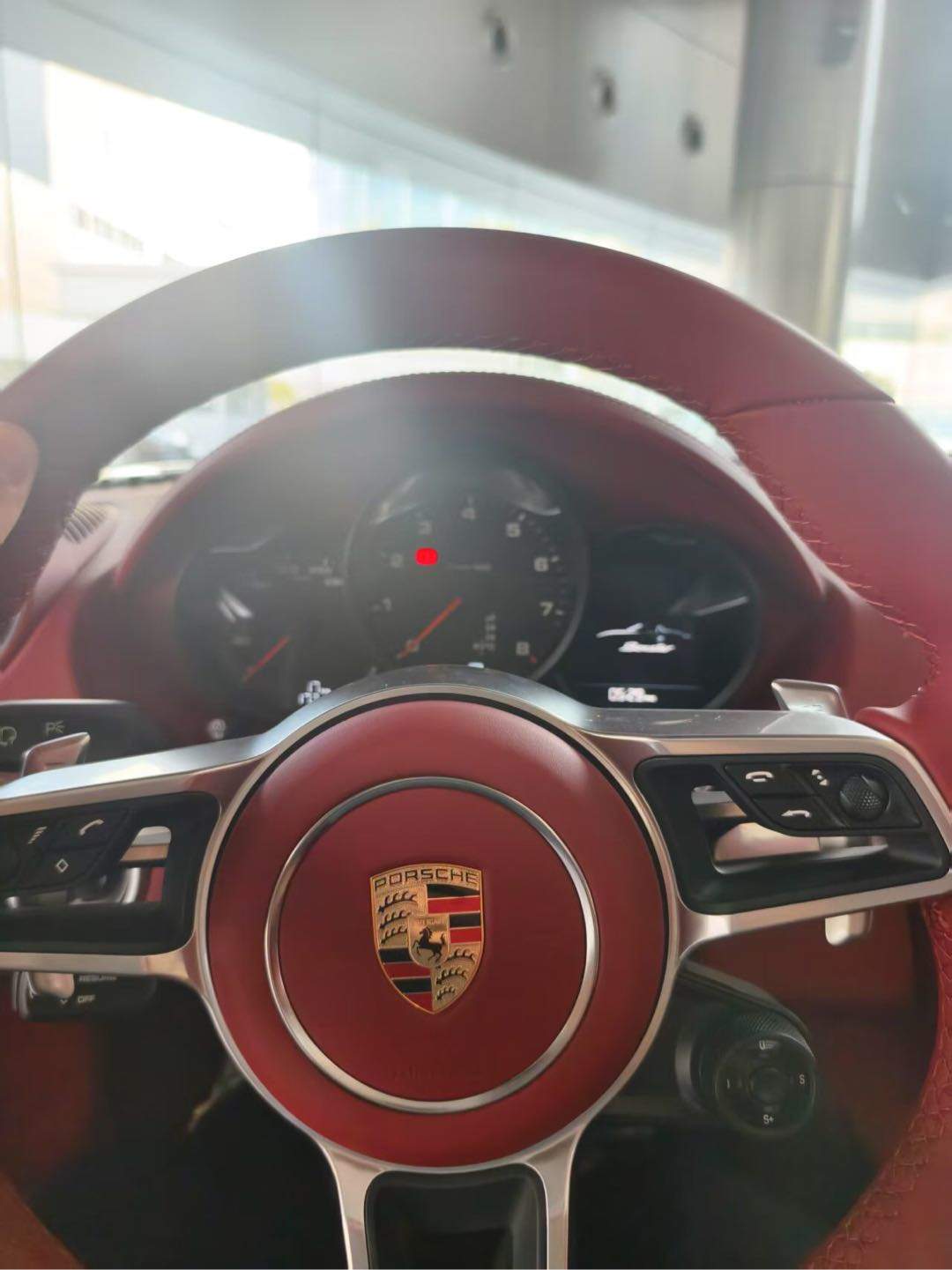 沈女士找合伙人游戏搬砖拉新，无费用装备免费送，当天见收益，信息差对你