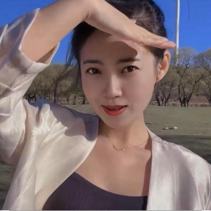 李女士