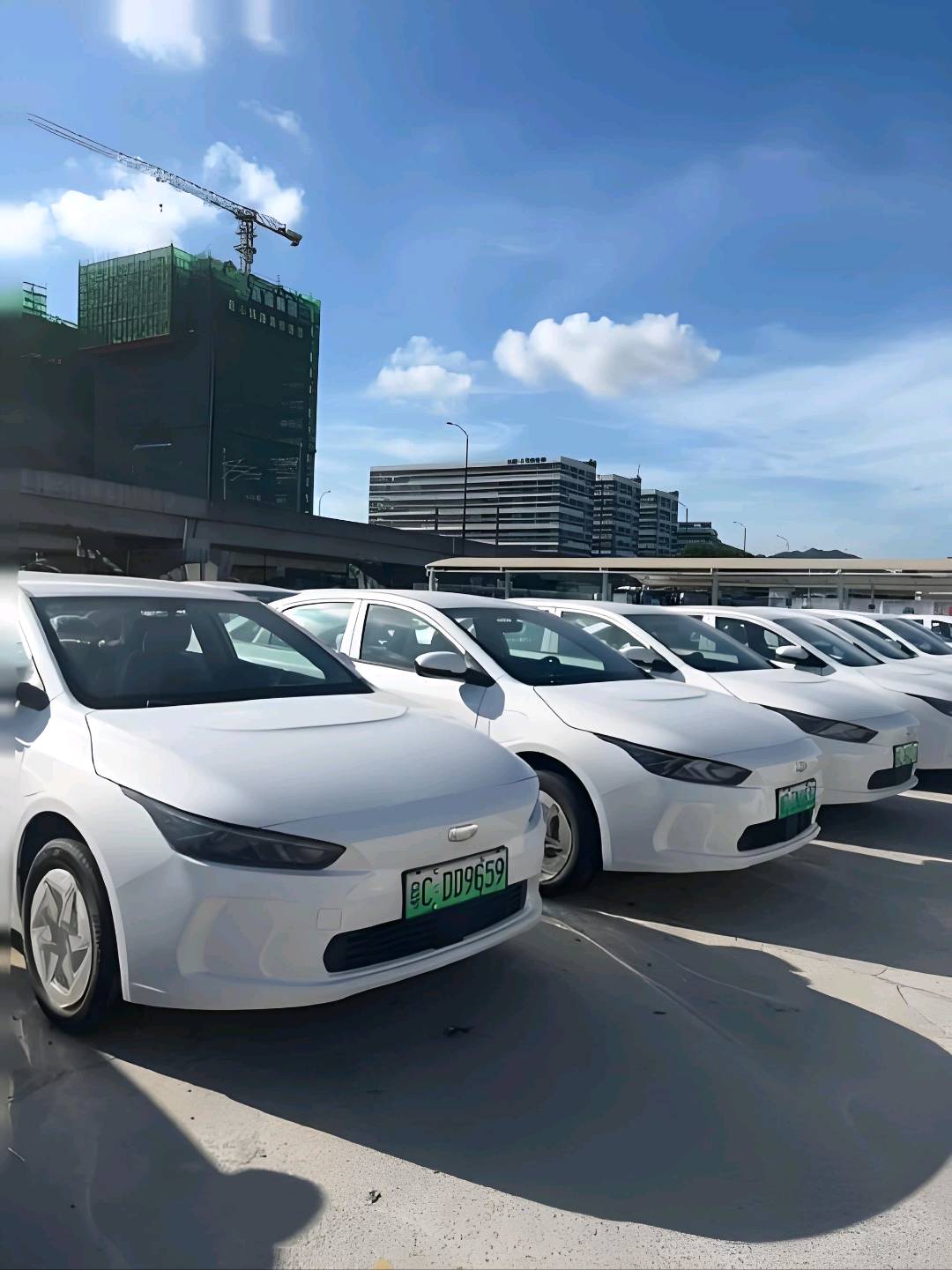 朱更红地推项目深圳拉新网约车司机80/单,一天10单以上,日入*