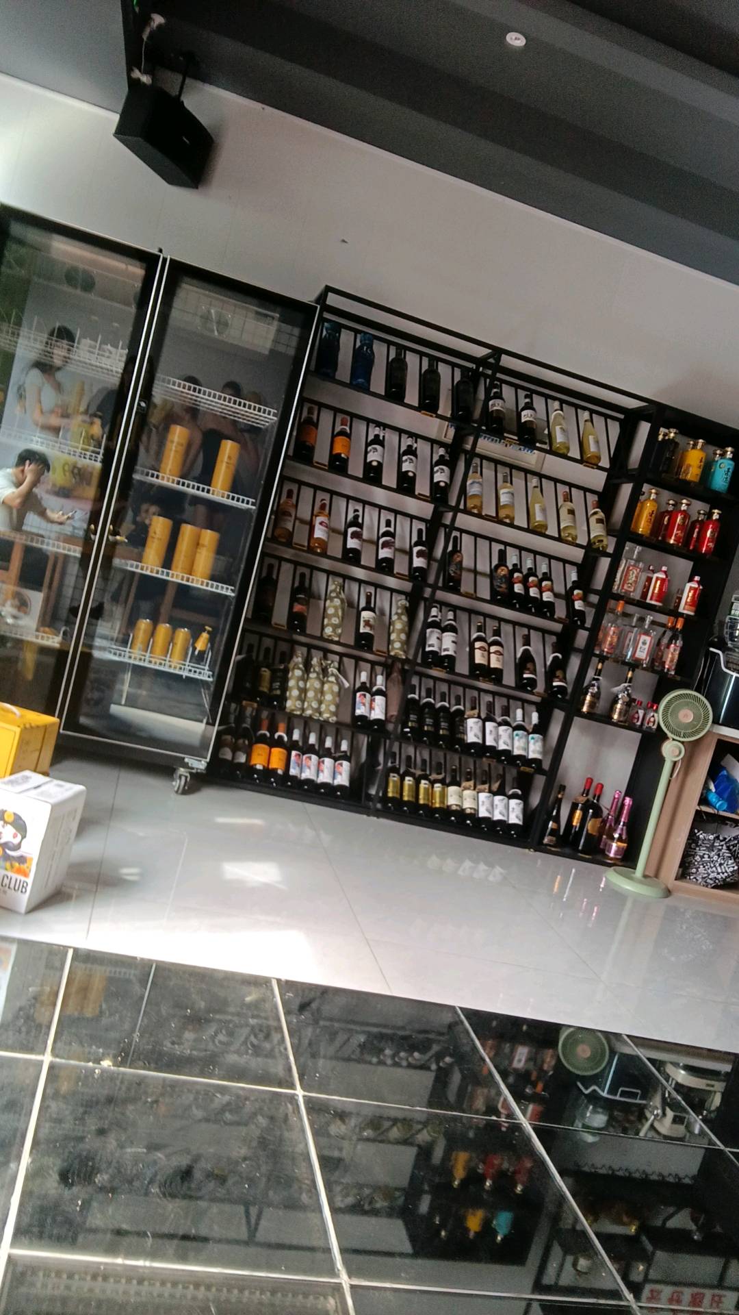 袁先生地推项目综合类型酒，精酿啤酒，白酒，红酒，洋酒品牌供应商推广一单500