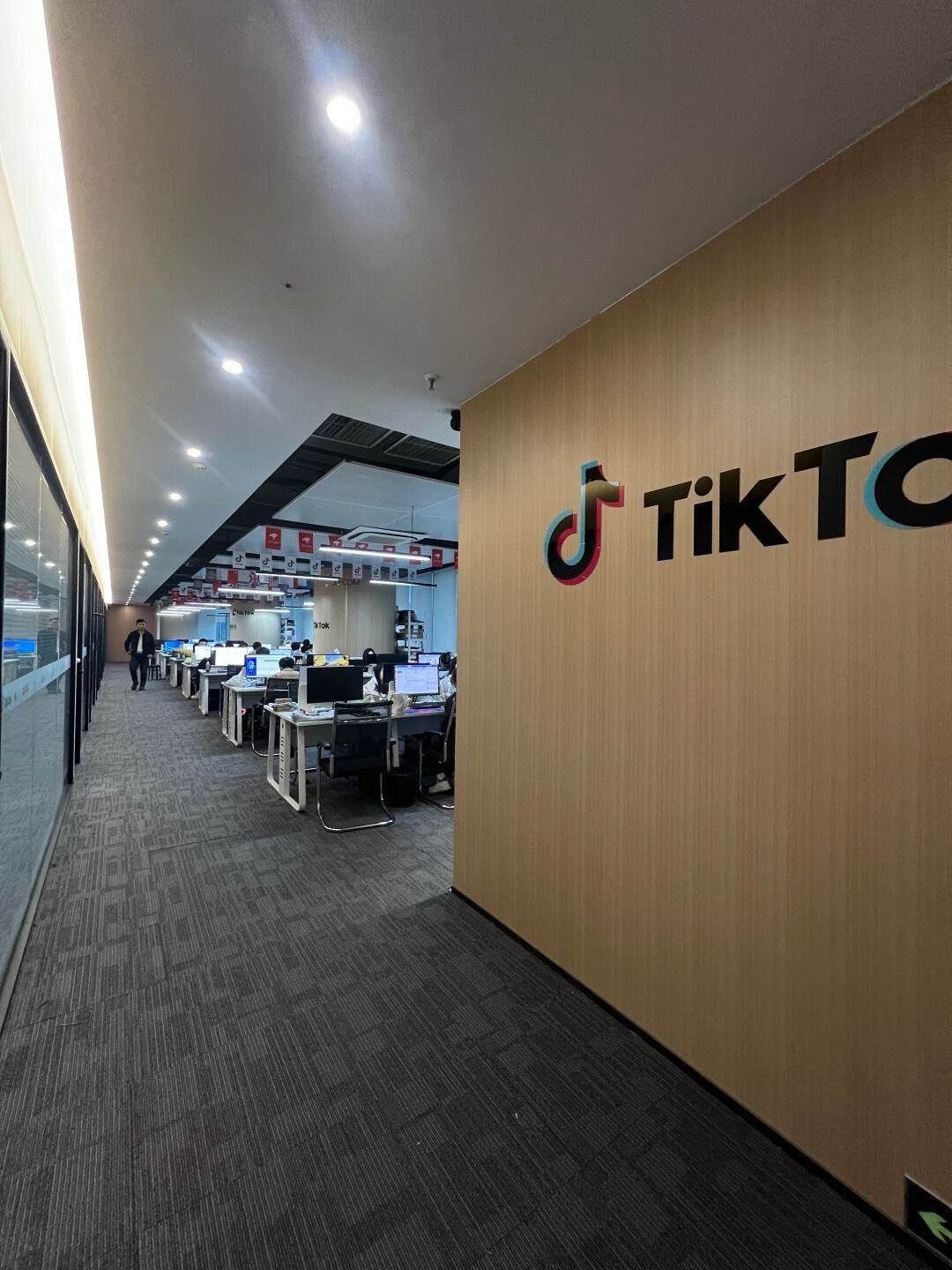 郑女士找合伙人TikTok新模式新玩法 告别囤货 垫资模式无加盟费 无学费利润抽1成