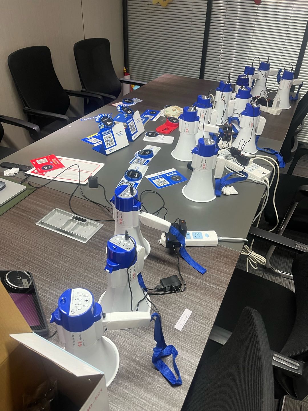 屈先生地推项目日赚*支付宝全新项目