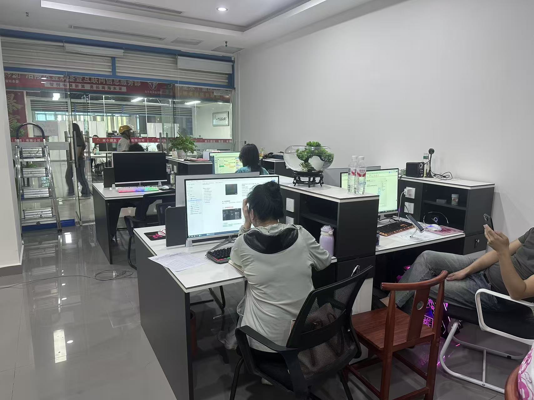 王先生其他供需人力资源经理，公司提供人力资源牌照，全国业务可做，单人佣金1000元.
