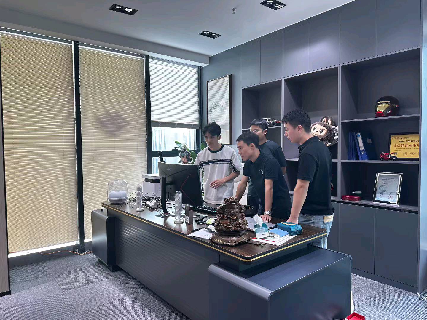 唐先生电子商务合作伙伴