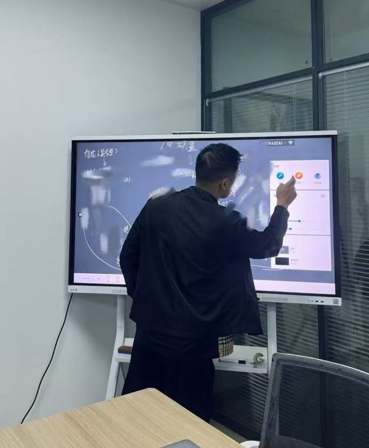 胡俊熙找合伙人全国线上运输信息差项目，日结，急寻合作者