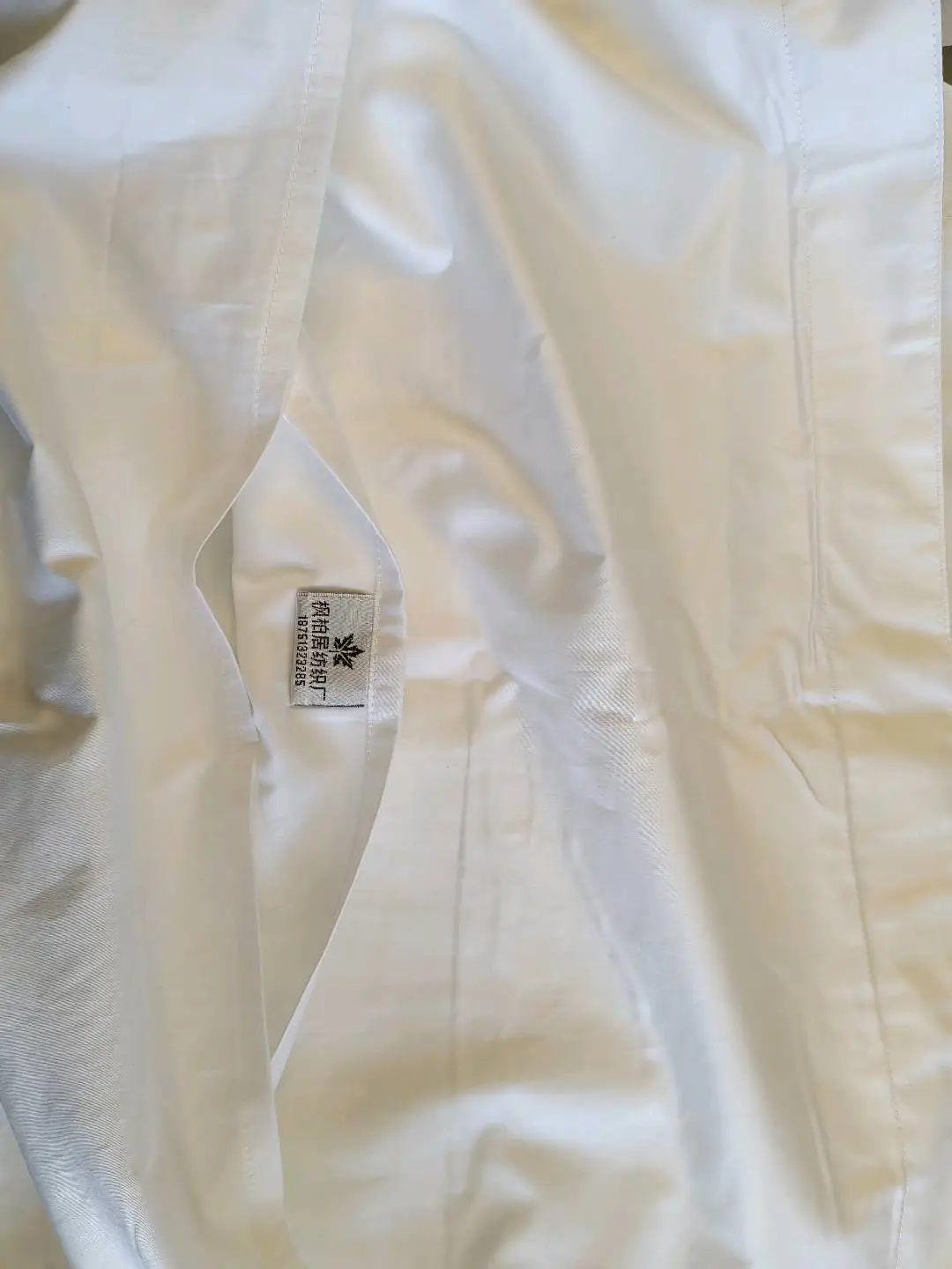 江先生酒店布草四件套,我的四件套是6060喷气贡缎材质,急需销售,无需任何费